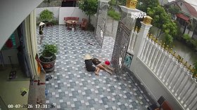 Cô Gái Việt 'Bị Lỗi' Trên Màn Hình: Khoảnh Khắc Giật Gân Khi Đột Ngột Glitch!